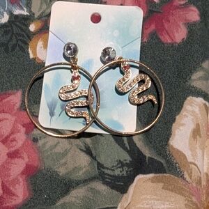 Artistic Gold Hoop Earrings with Elegant Curves